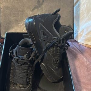 Jordan Black Sneakers Modern Athletic Design